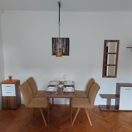 Apartman Merry Bratislava Extérieur photo