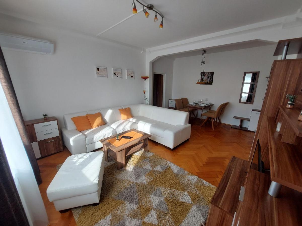 Apartman Merry Bratislava Extérieur photo
